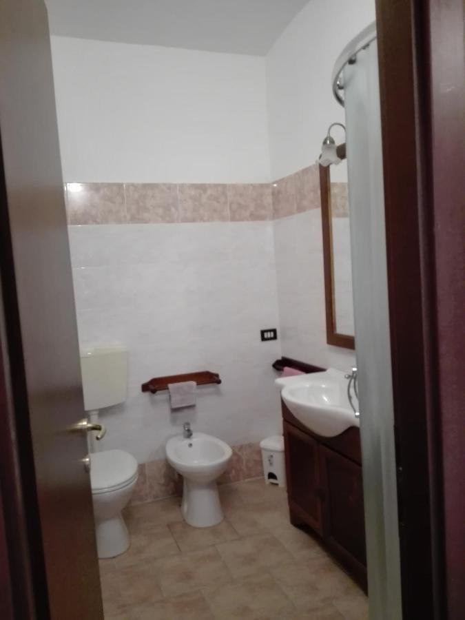 A Casa Di Anna Bed & Breakfast Vaglio Serra Екстериор снимка