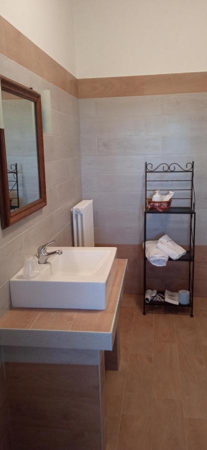 A Casa Di Anna Bed & Breakfast Vaglio Serra Екстериор снимка